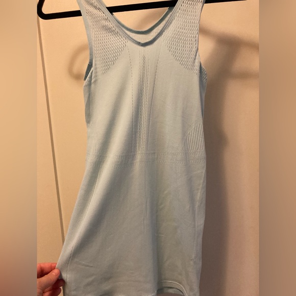 Lululemon Lightweight Tank Top - Picture 2 of 5